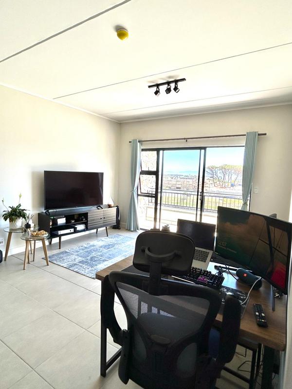 1 Bedroom Property for Sale in Firgrove Western Cape